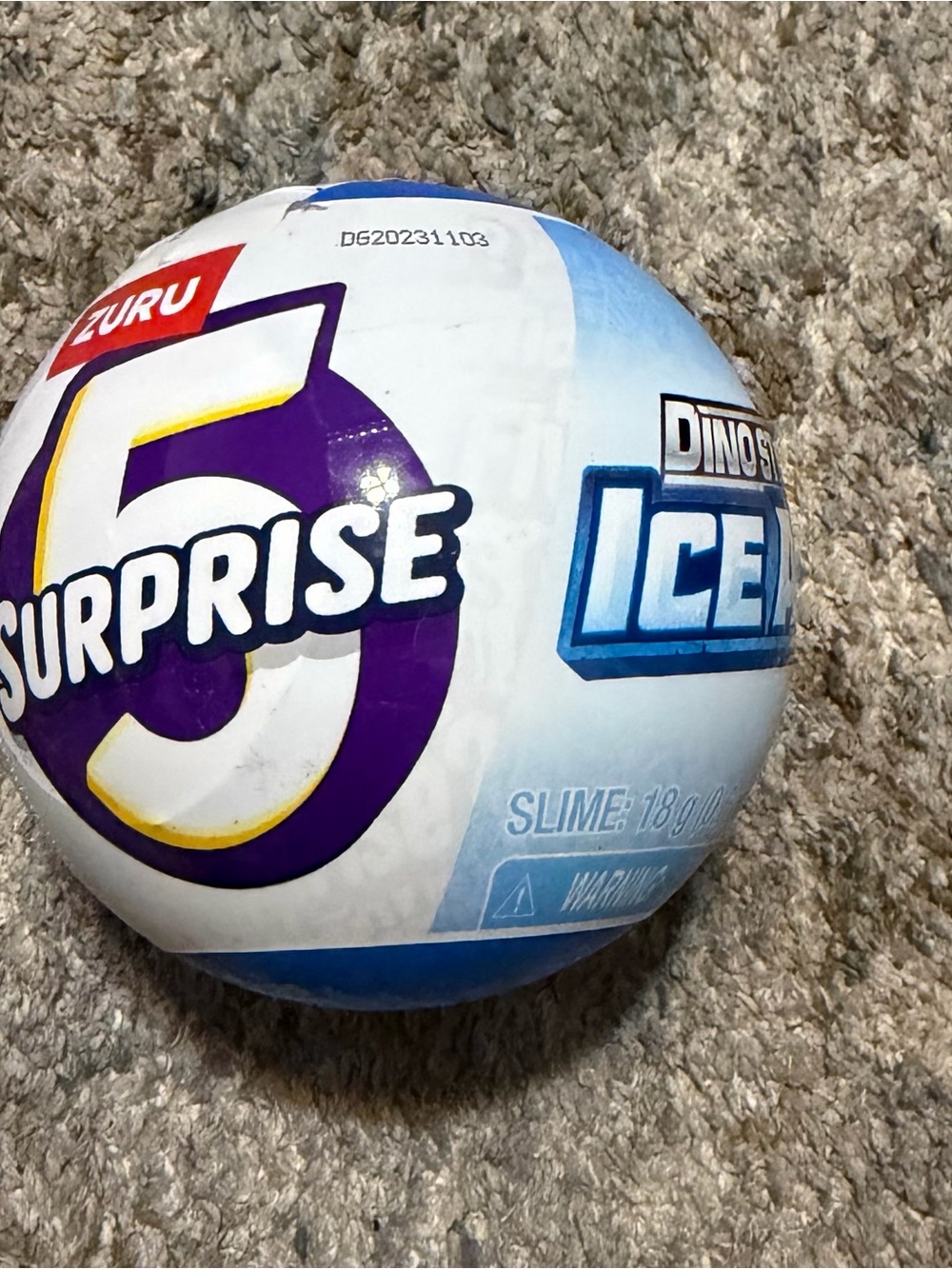 ZURU 5 Surprise Dino Ice Ball - White & Blue - Picture 1 of 1